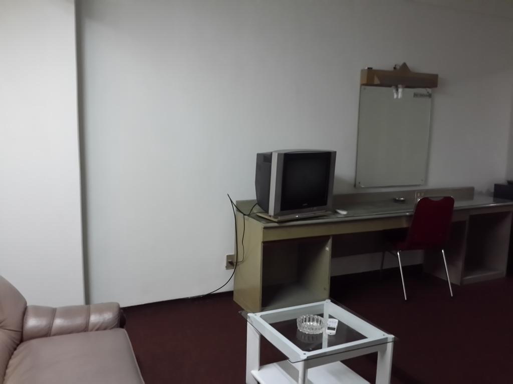Reddoorz Plus Near Kebayoran Baru Blok S จาการ์ตา ห้อง รูปภาพ